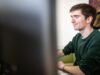 Berater Maximilian Förstel DUNKELBLAU